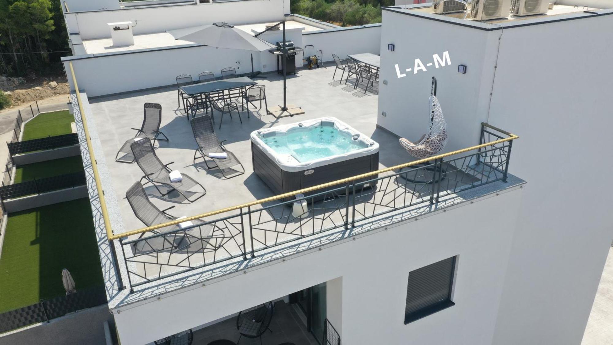 Apartments L-A-M ポドストラナ エクステリア 写真